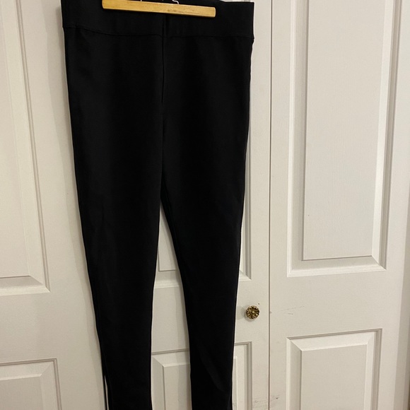 NWT REVERSIBLE PANTS! - Picture 2 of 14